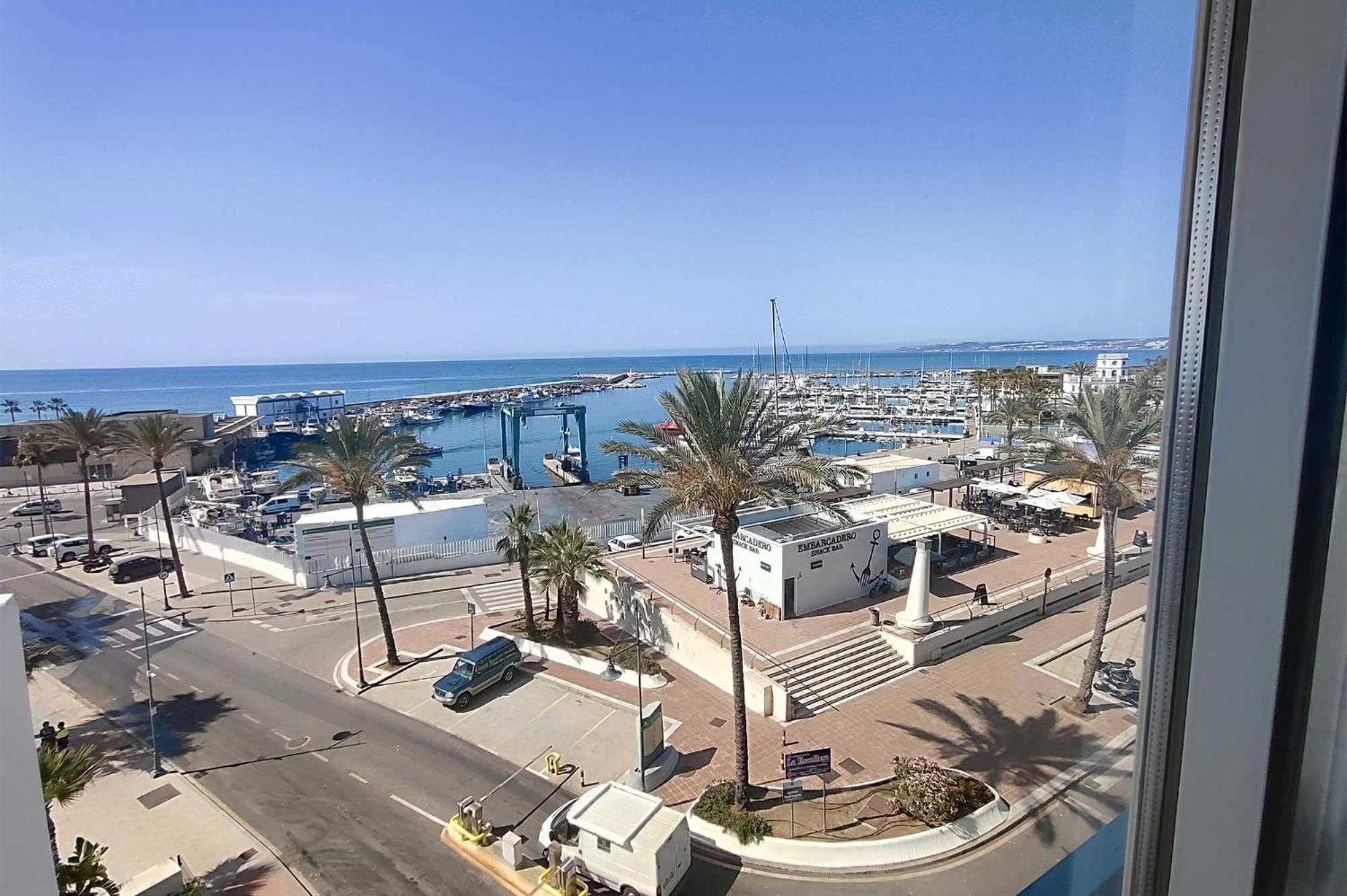 El Faro 3 * Estepona